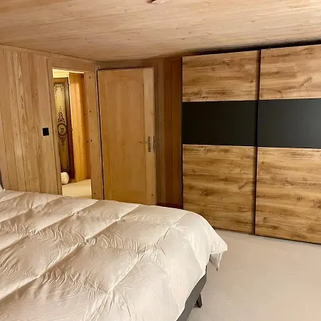 Charming Promenade Palace View 160m2 Apartment Gstaad